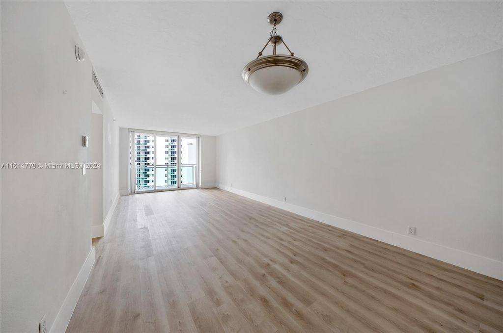 Photo of 3000 S Ocean Dr #814, Hollywood, FL 33019 (MLS # A11614779)
