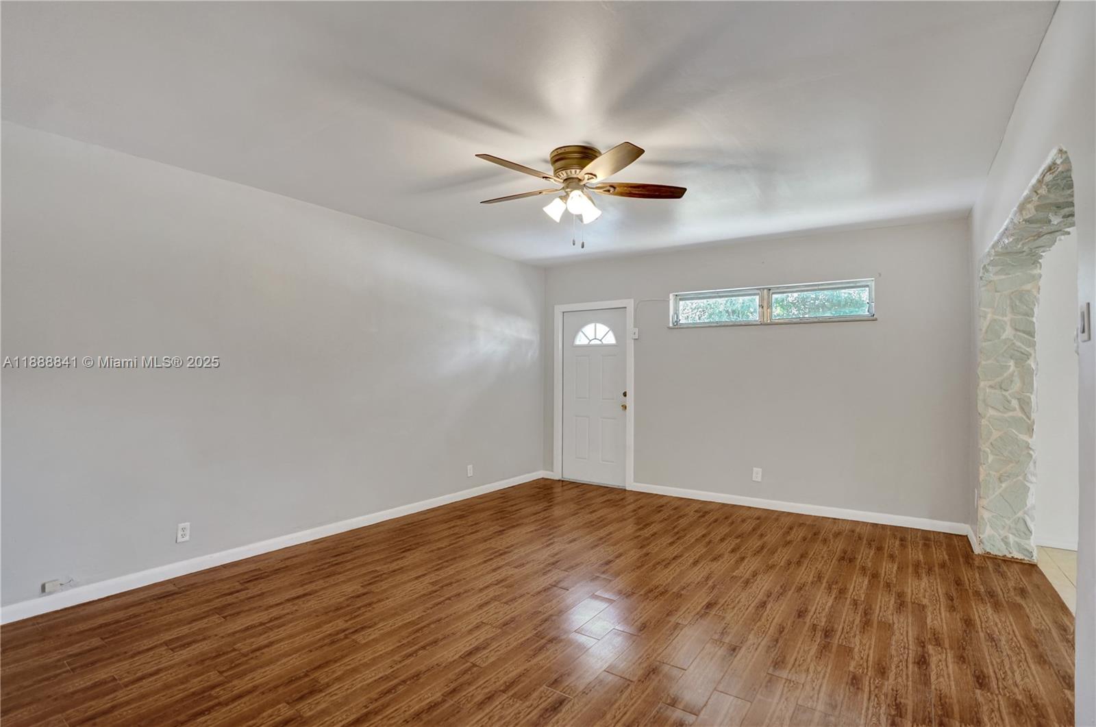 FLEETWOOD MANOR 1ST ADD - Residential Lease