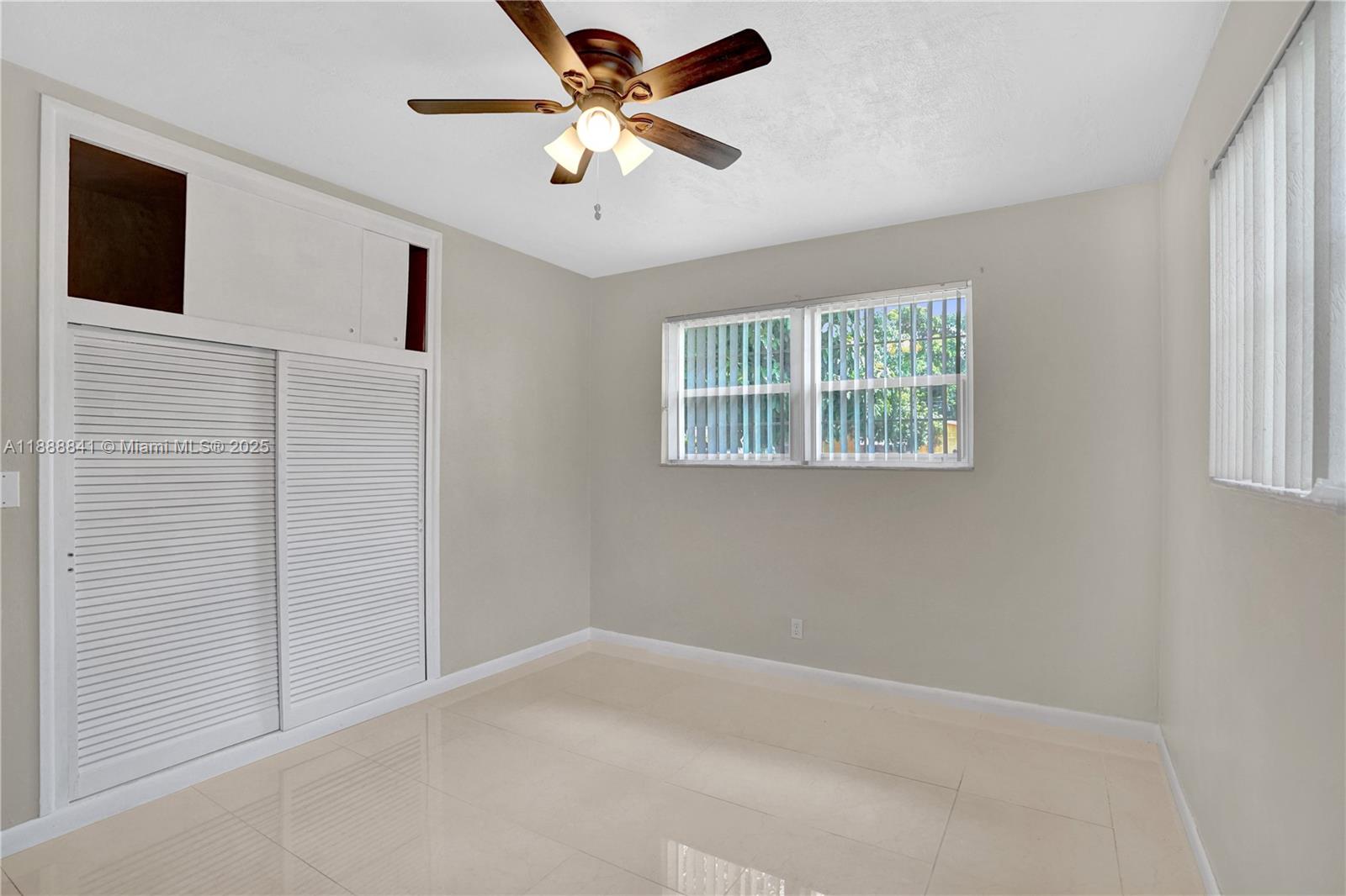 FLEETWOOD MANOR 1ST ADD - Residential Lease