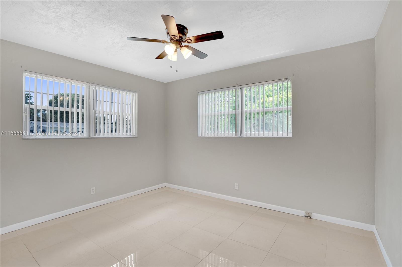 FLEETWOOD MANOR 1ST ADD - Residential Lease