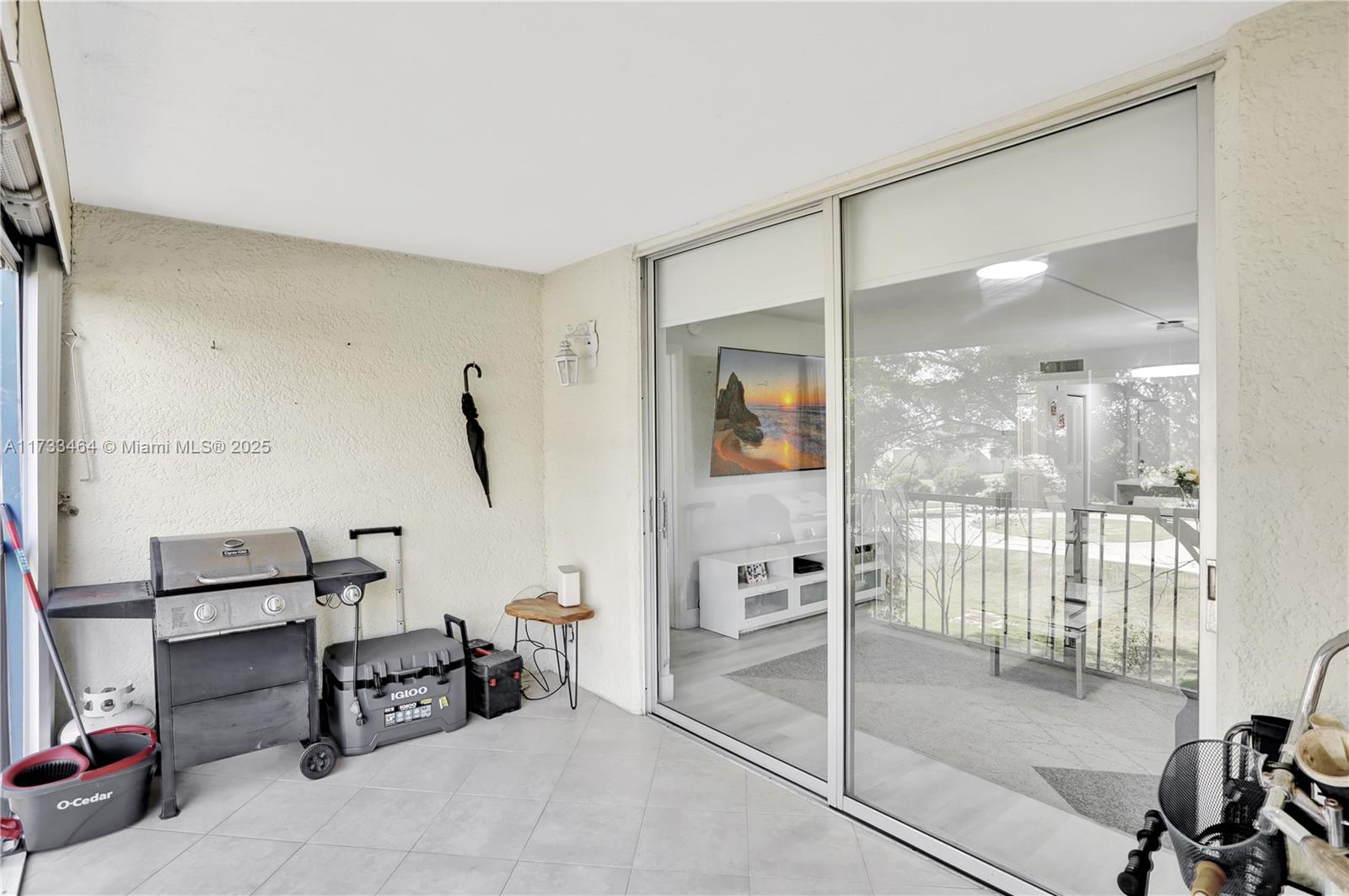 WATERS EDGE TOWERS CONDO - Residential