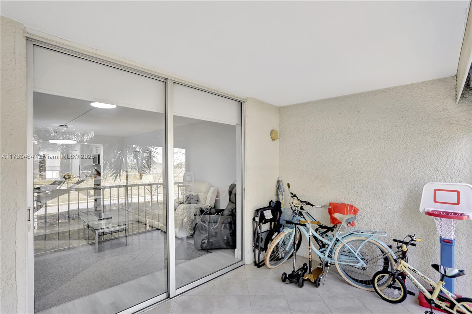 WATERS EDGE TOWERS CONDO - Residential
