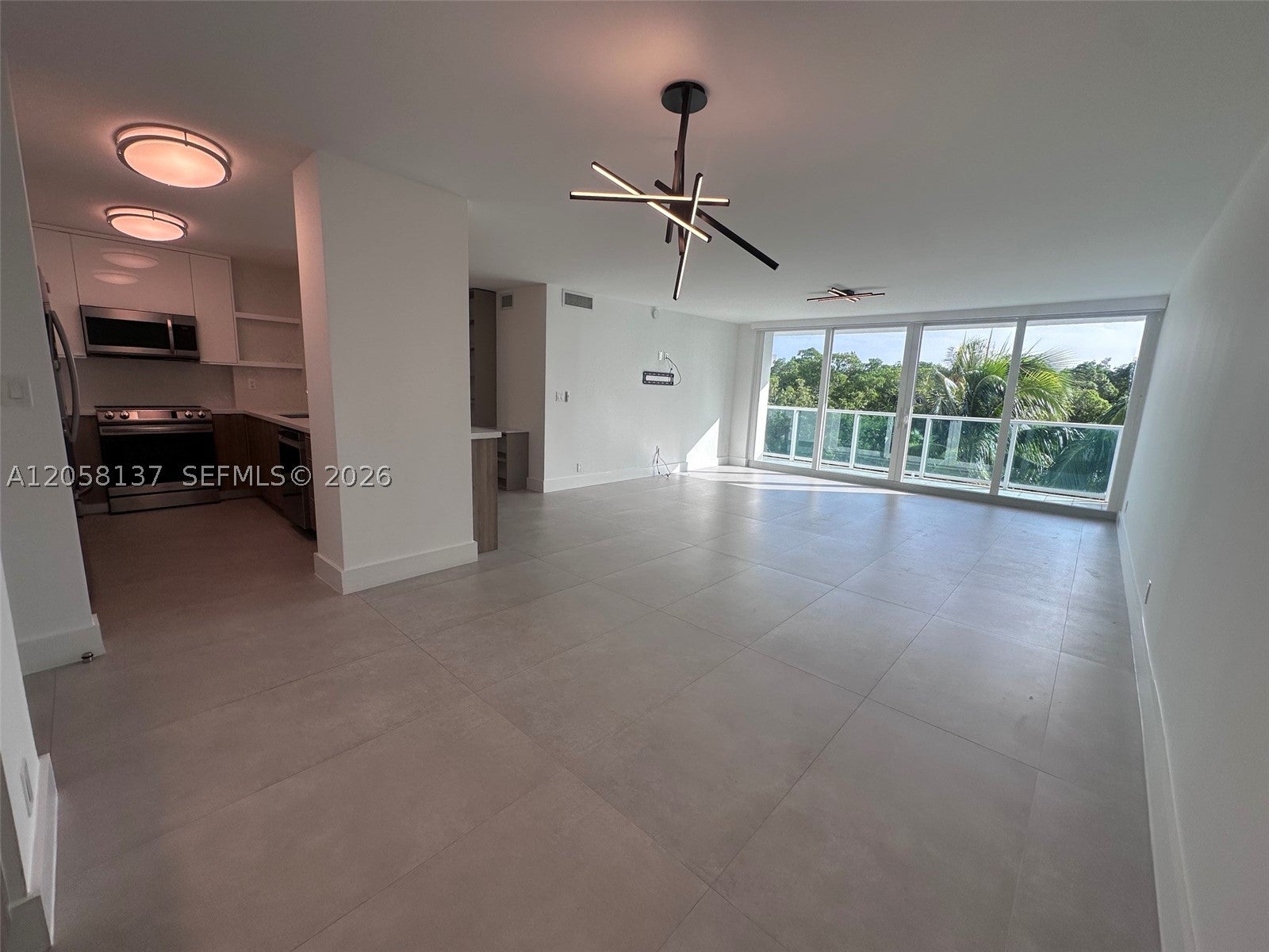 100 Bayview Dr 317