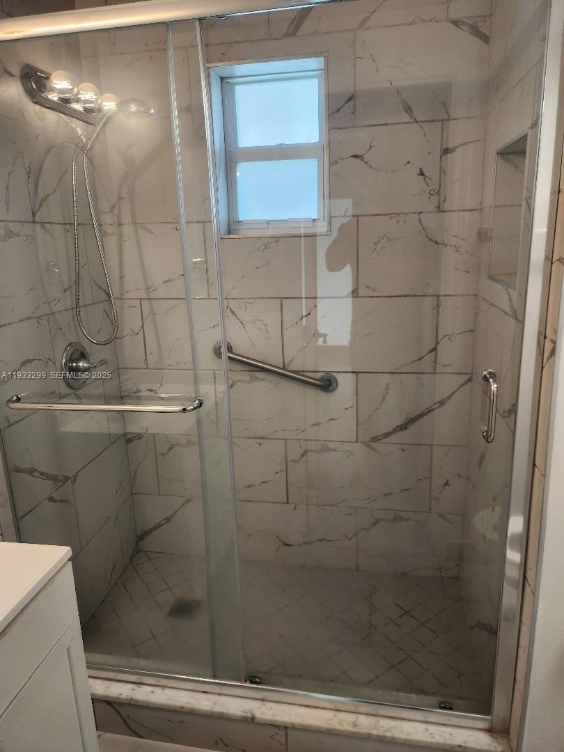 WEST END PARK AMD PL - Residential Lease