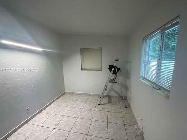 WEST END PARK AMD PL - Residential Lease