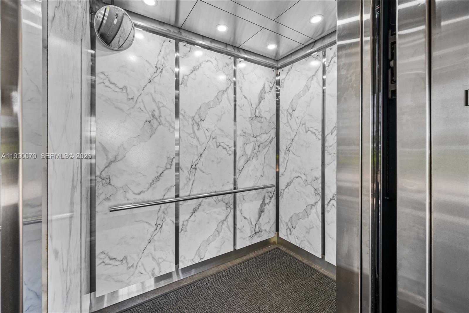 COLONY POINT 6 CONDO - Residential