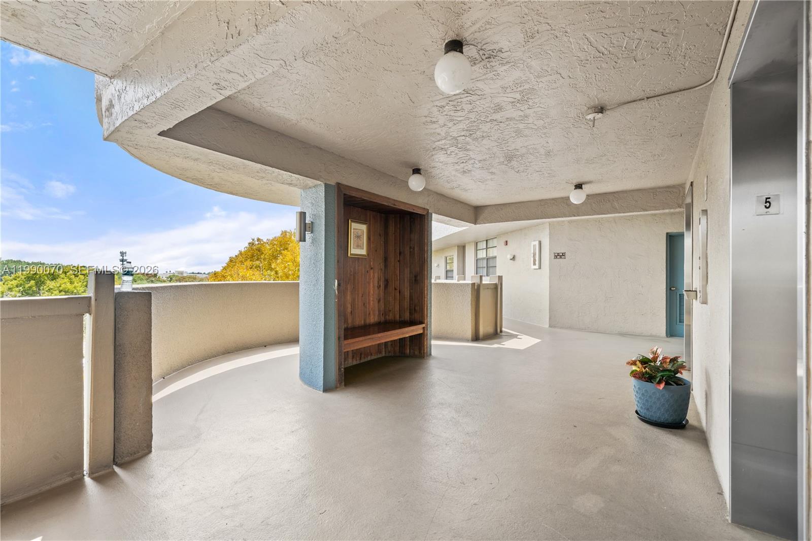 COLONY POINT 6 CONDO - Residential