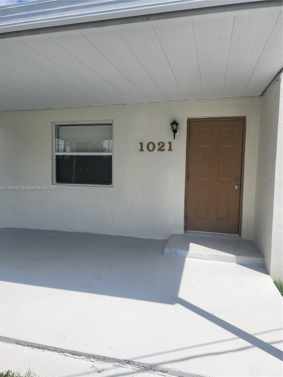 1021 NW 20th Ave 0