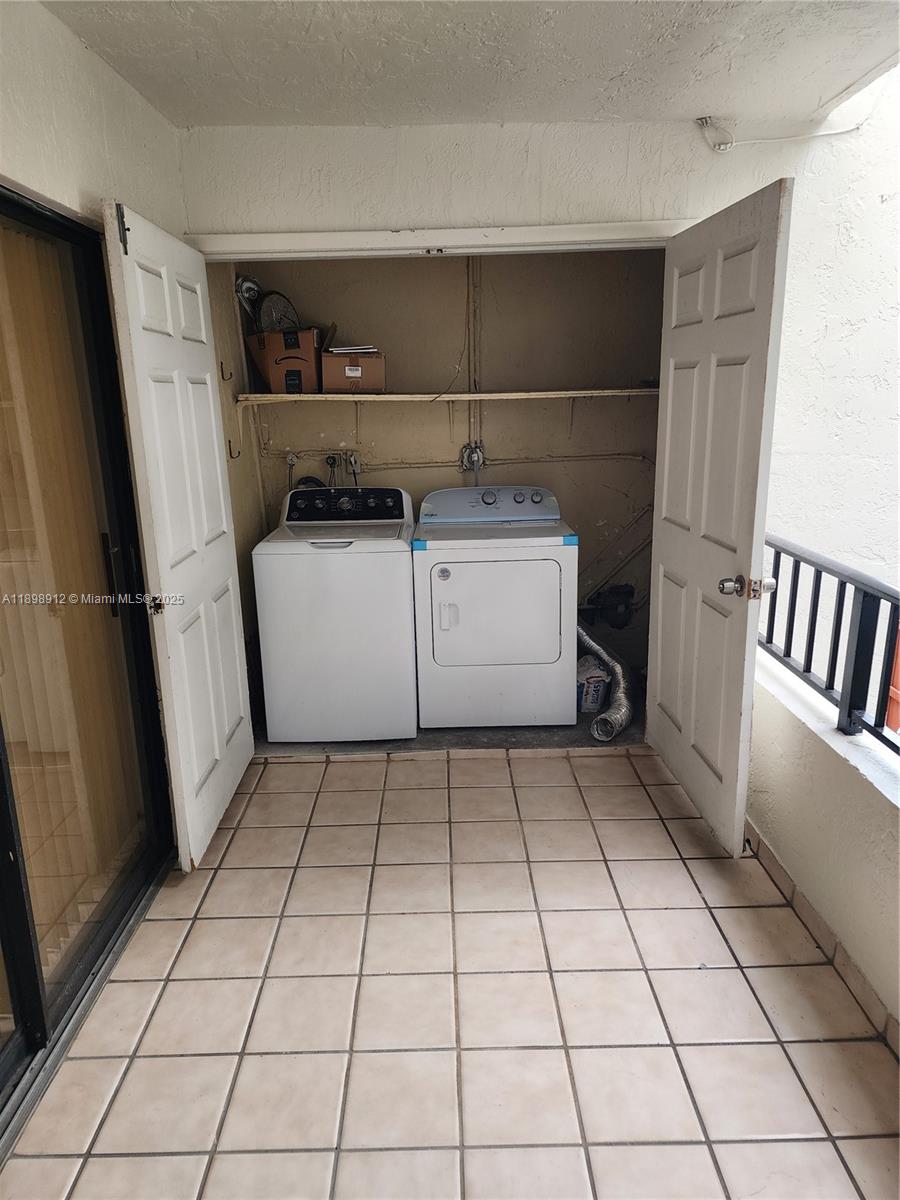 TERRANOVA CONDO 12 - Residential Lease