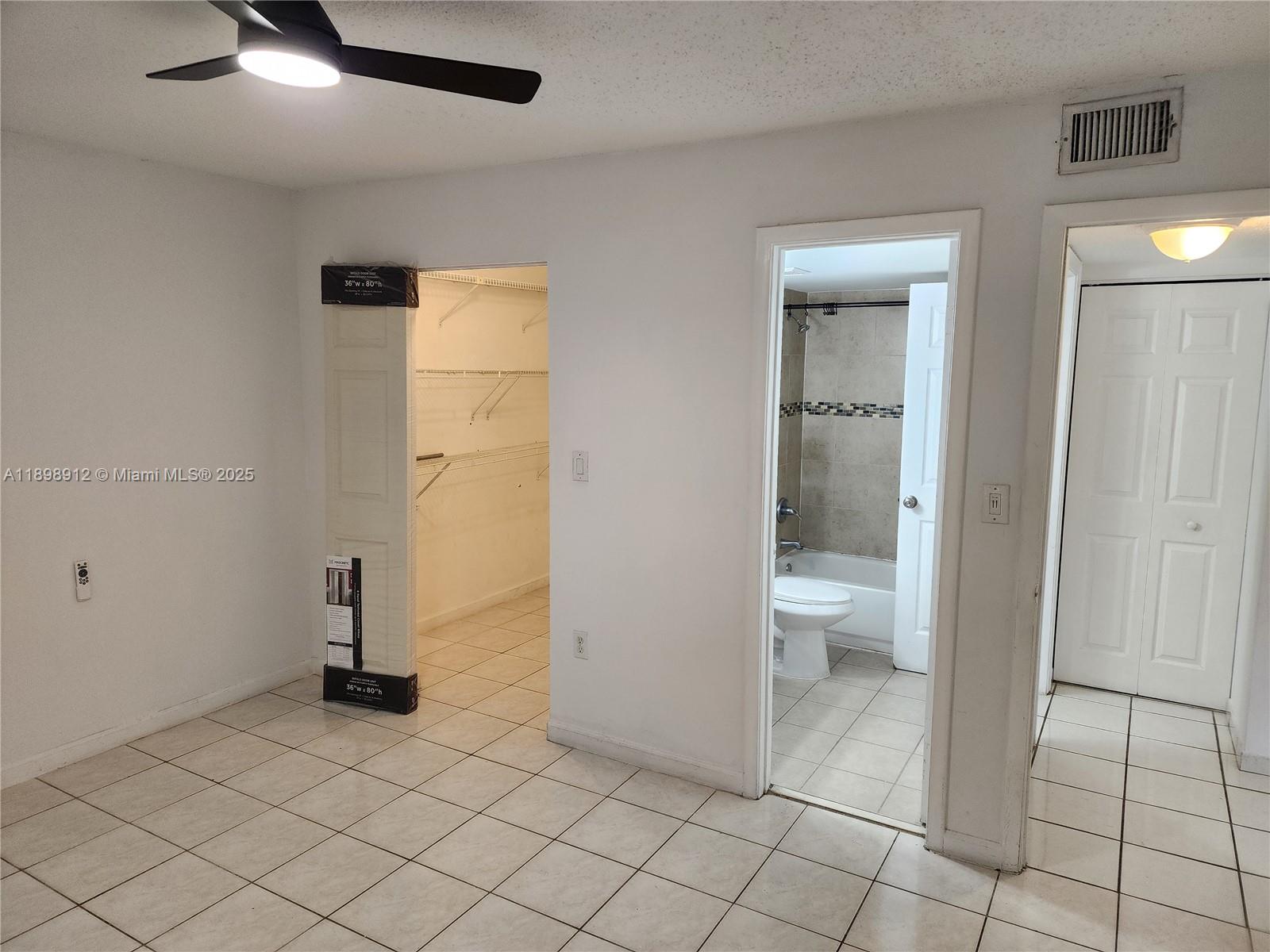 TERRANOVA CONDO 12 - Residential Lease