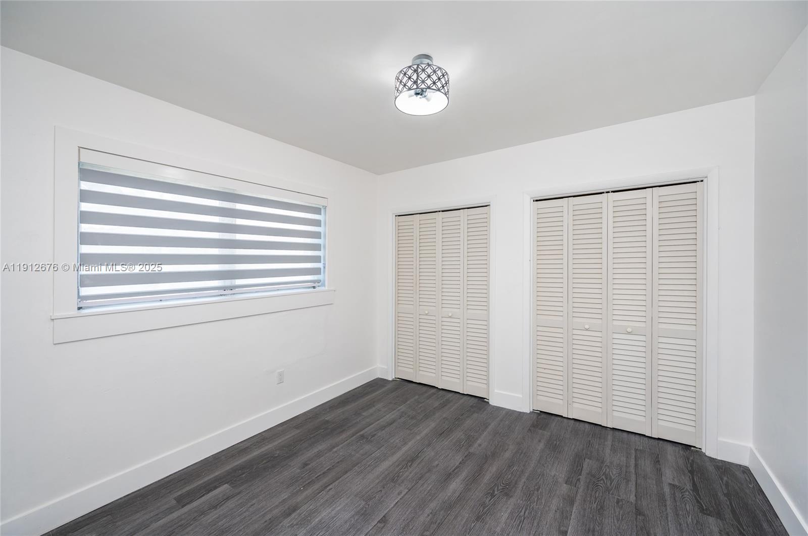 CORAL GROVES - Residential Lease