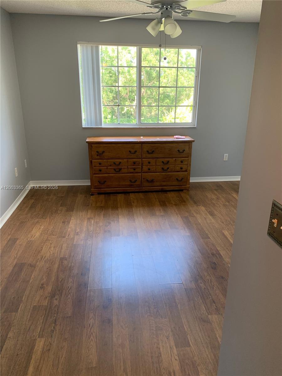 GRAND VIEW AT CRESTWOOD C - Residential