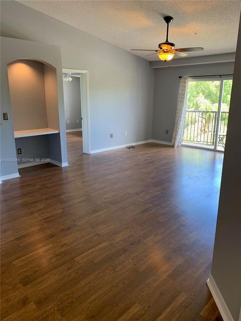 Tiny photo for 600 N Crestwood Ct N #610, Royal Palm Beach, FL 33411 (MLS # A12003365)