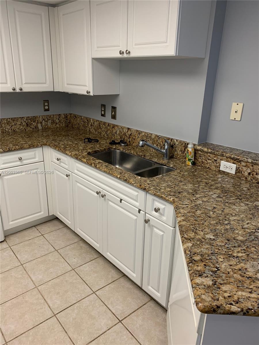 GRAND VIEW AT CRESTWOOD C - Residential