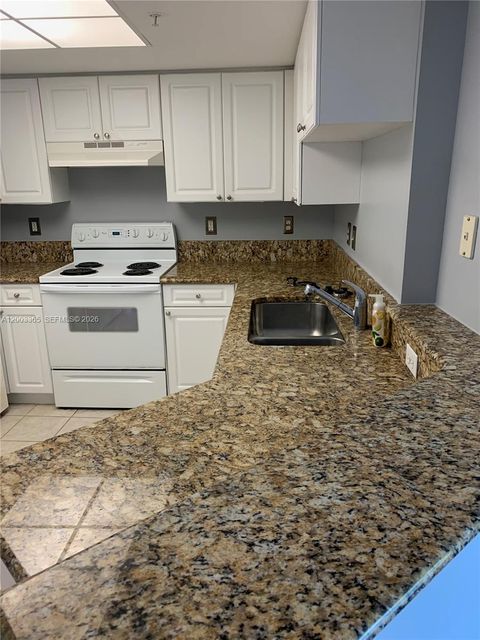 Tiny photo for 600 N Crestwood Ct N #610, Royal Palm Beach, FL 33411 (MLS # A12003365)