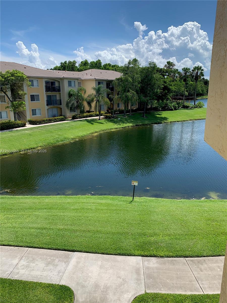 GRAND VIEW AT CRESTWOOD C - Residential