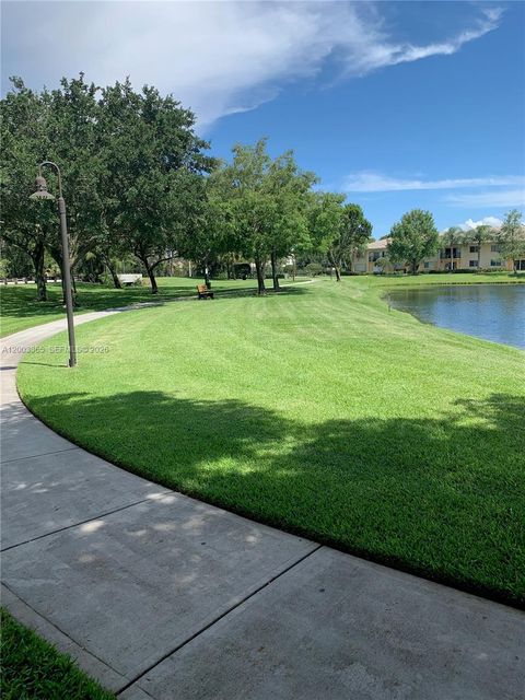 Tiny photo for 600 N Crestwood Ct N #610, Royal Palm Beach, FL 33411 (MLS # A12003365)