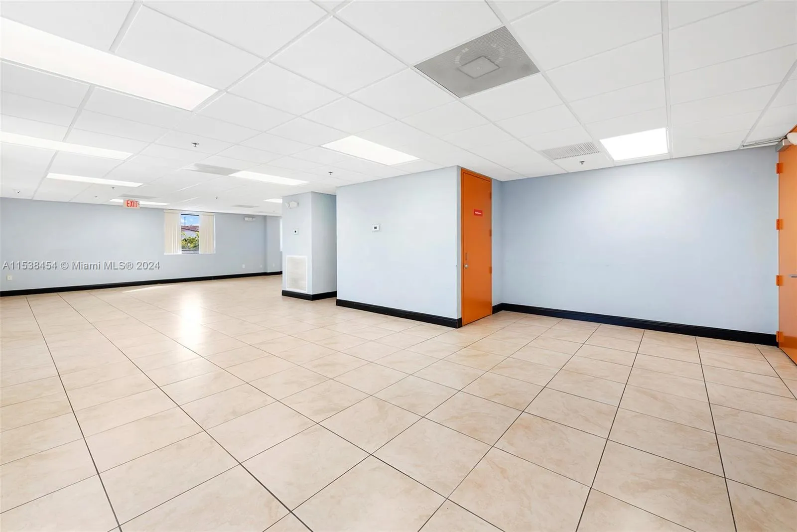 Hollywood, Florida 33020, United States, ,Residential,Active,64196