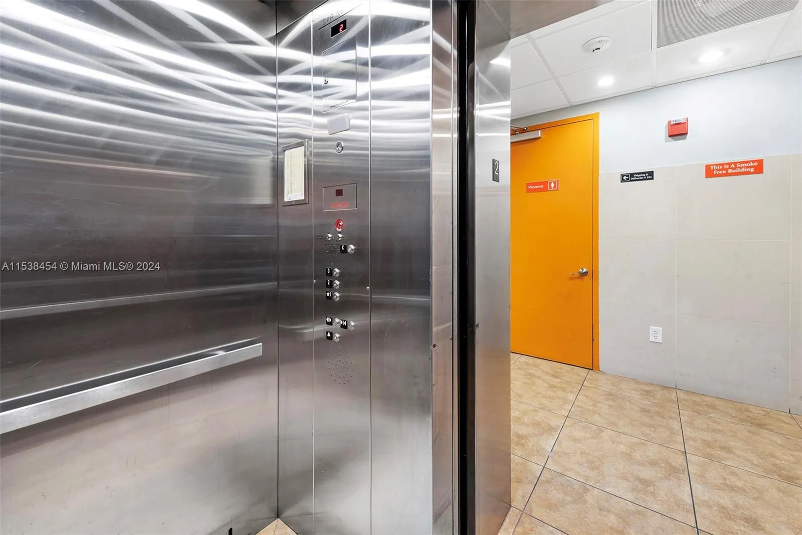 Hollywood, Florida 33020, United States, ,Residential,Active,64196