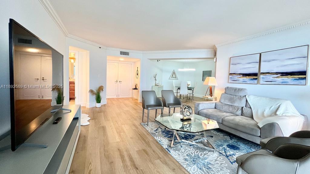 CORNICHE CONDO - Residential Lease