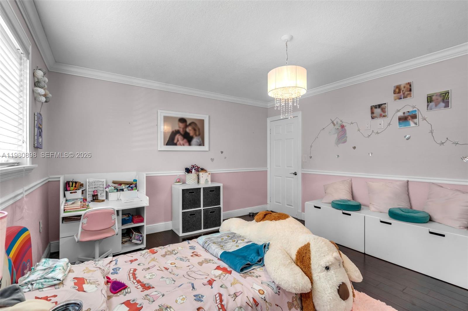 KENDALL POINT - Residential