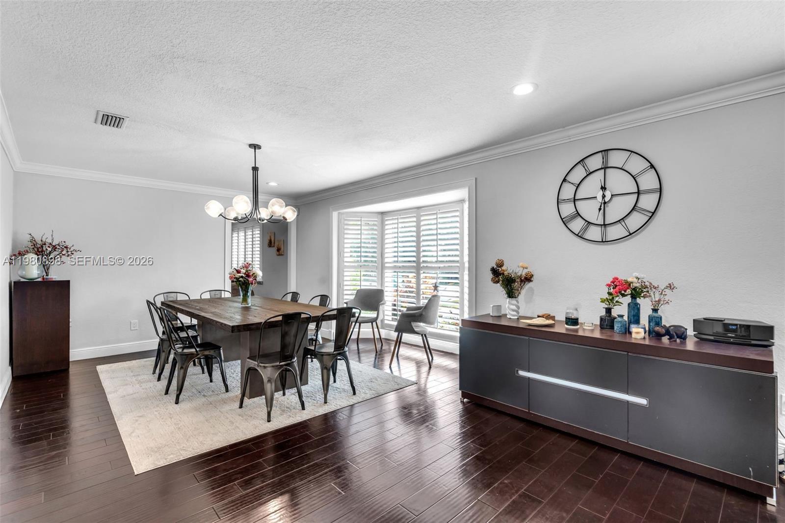 KENDALL POINT - Residential