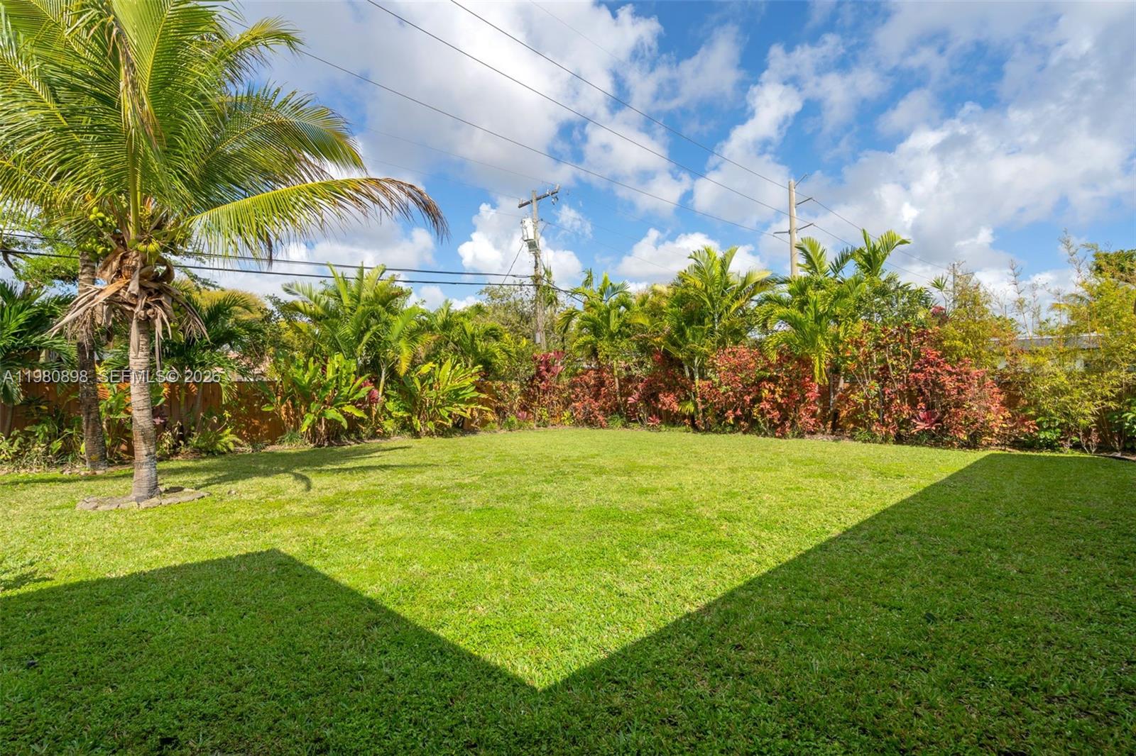 KENDALL POINT - Residential