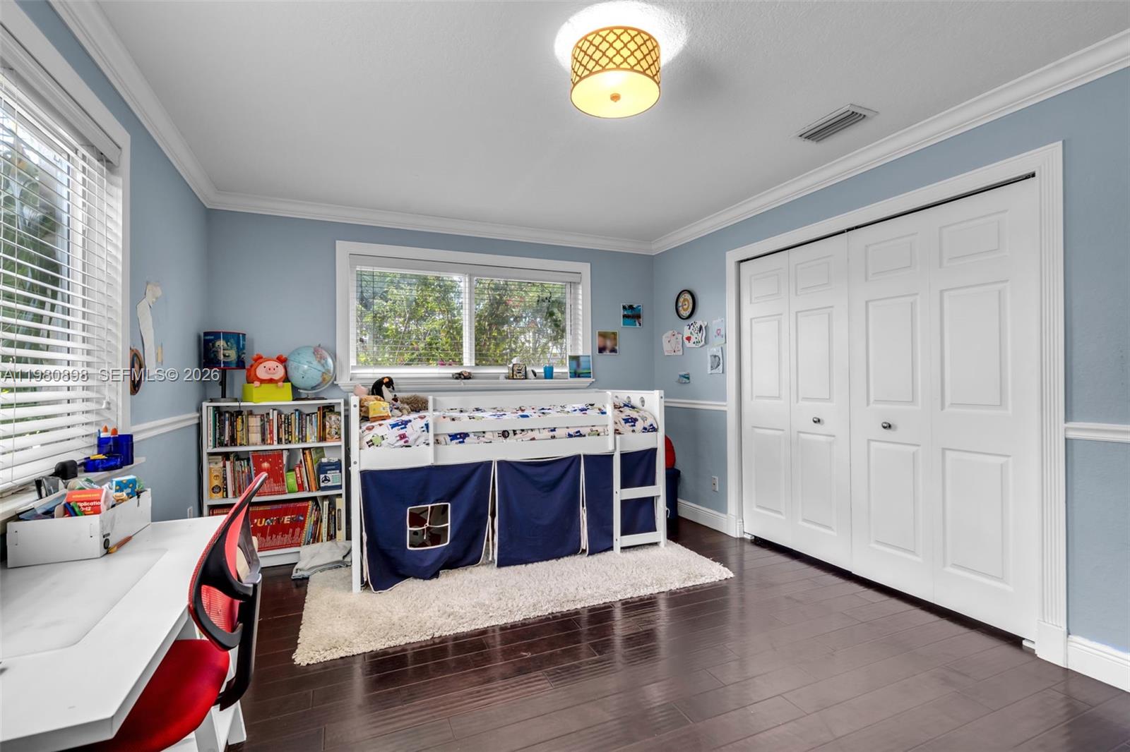 KENDALL POINT - Residential