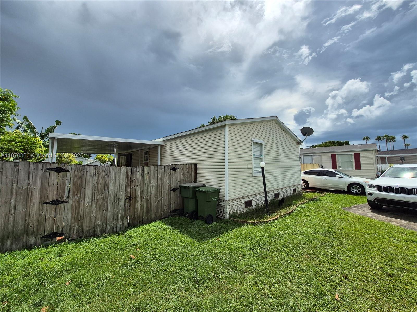 COCOWALK ESTATES - Residential