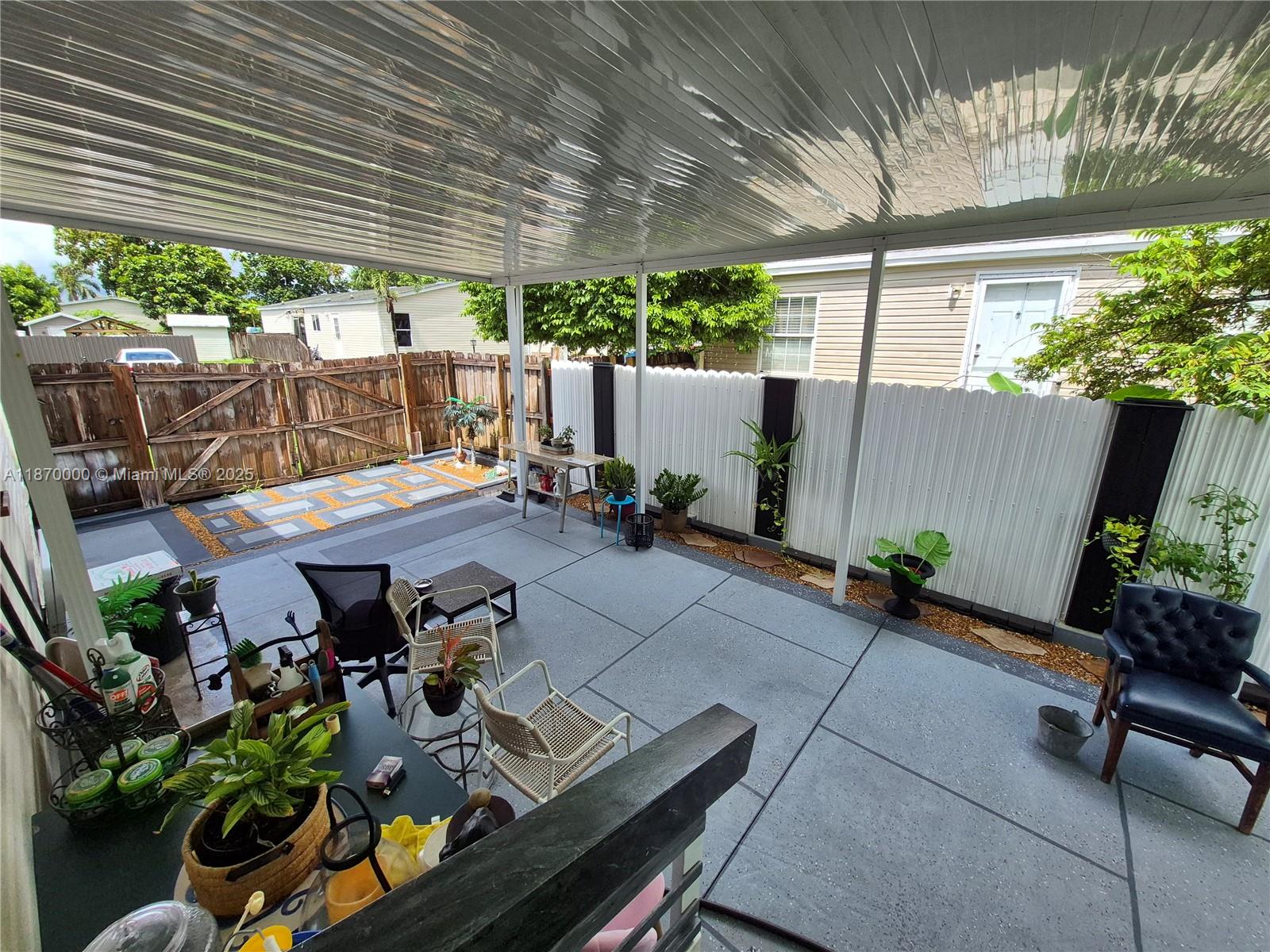 COCOWALK ESTATES - Residential