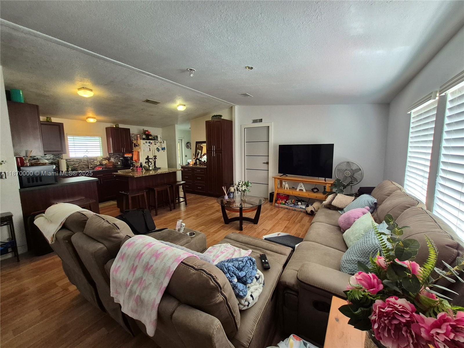 COCOWALK ESTATES - Residential