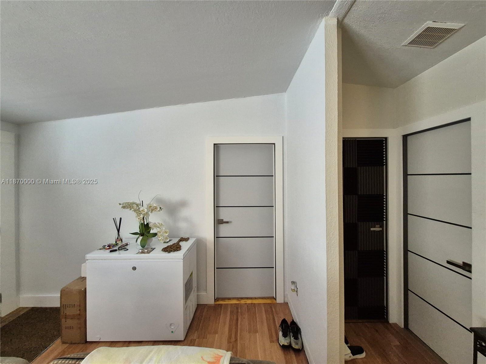 COCOWALK ESTATES - Residential