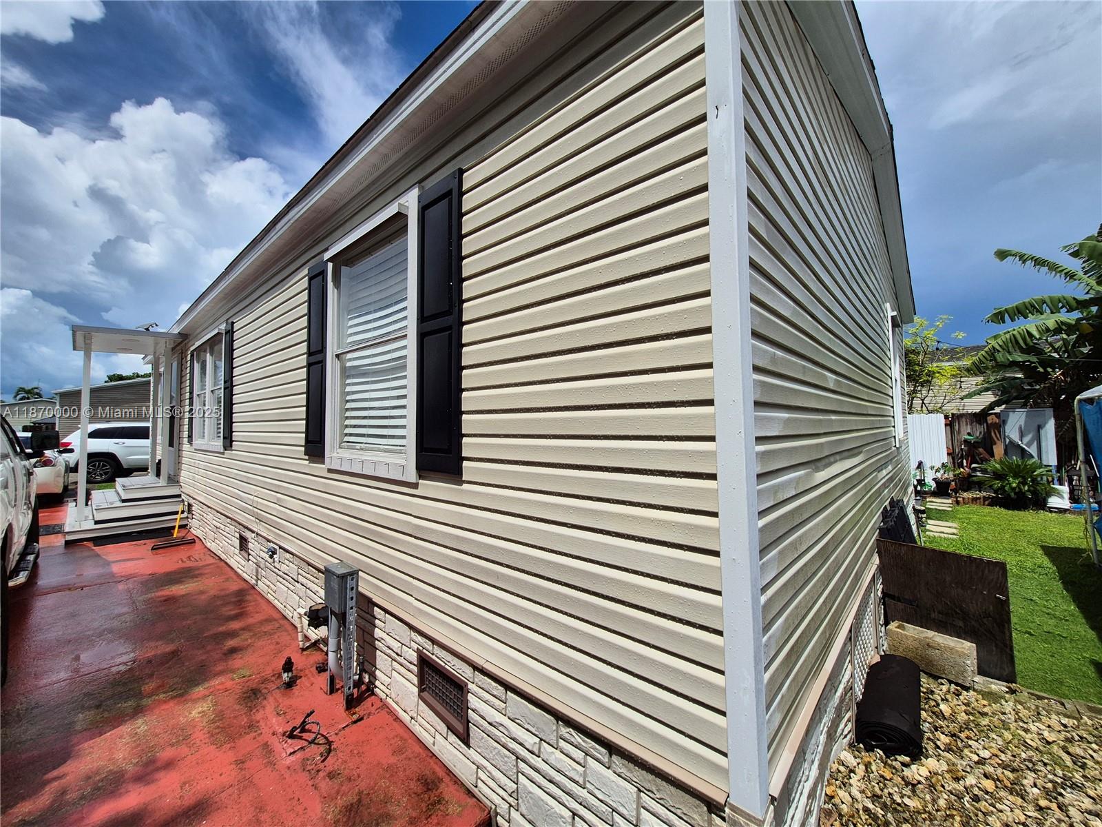 COCOWALK ESTATES - Residential