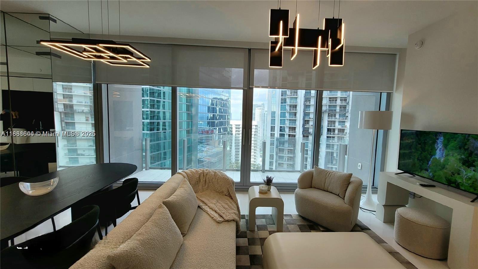 300 Biscayne blvd way 2908
