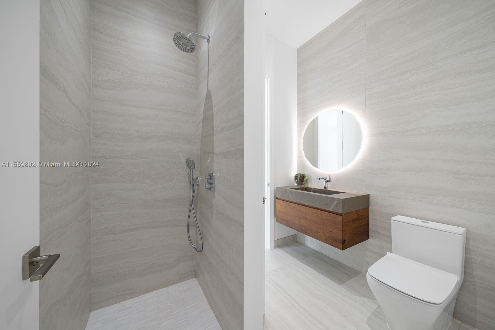 DIPLOMAT GOLF ESTATES ADD - Residential