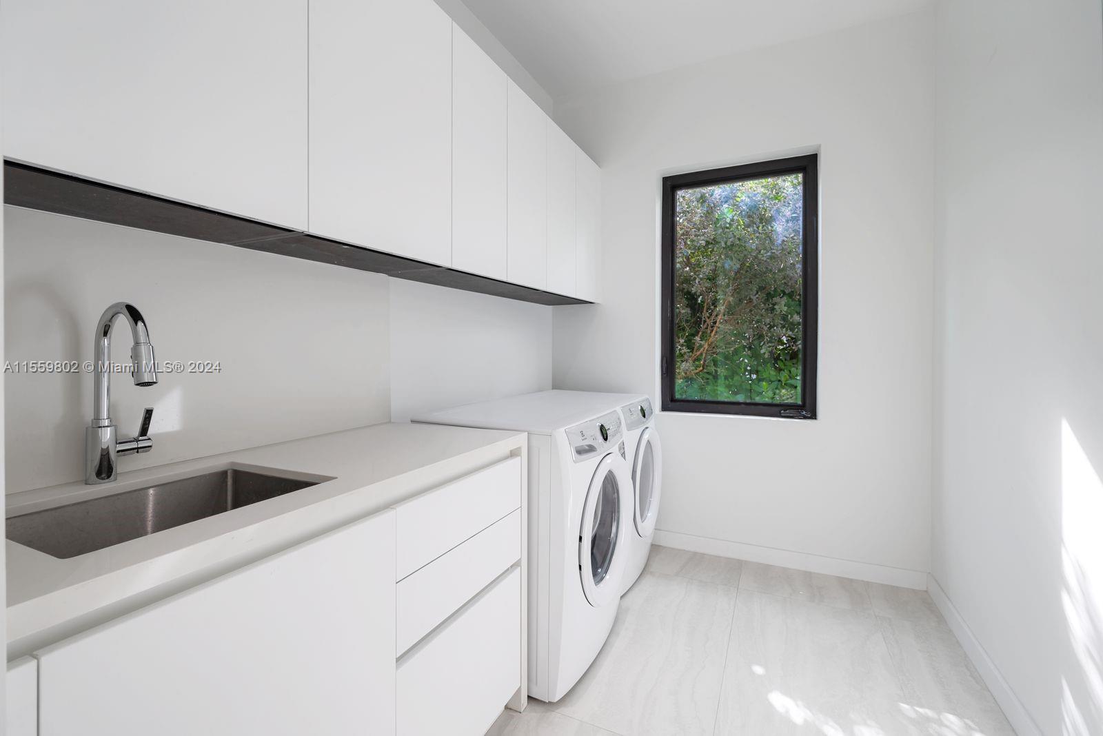 DIPLOMAT GOLF ESTATES ADD - Residential