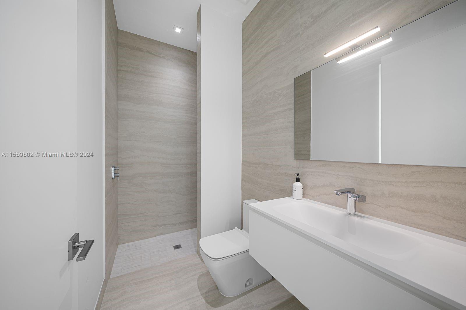 DIPLOMAT GOLF ESTATES ADD - Residential