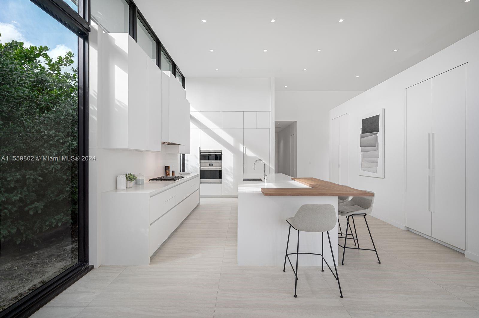 DIPLOMAT GOLF ESTATES ADD - Residential