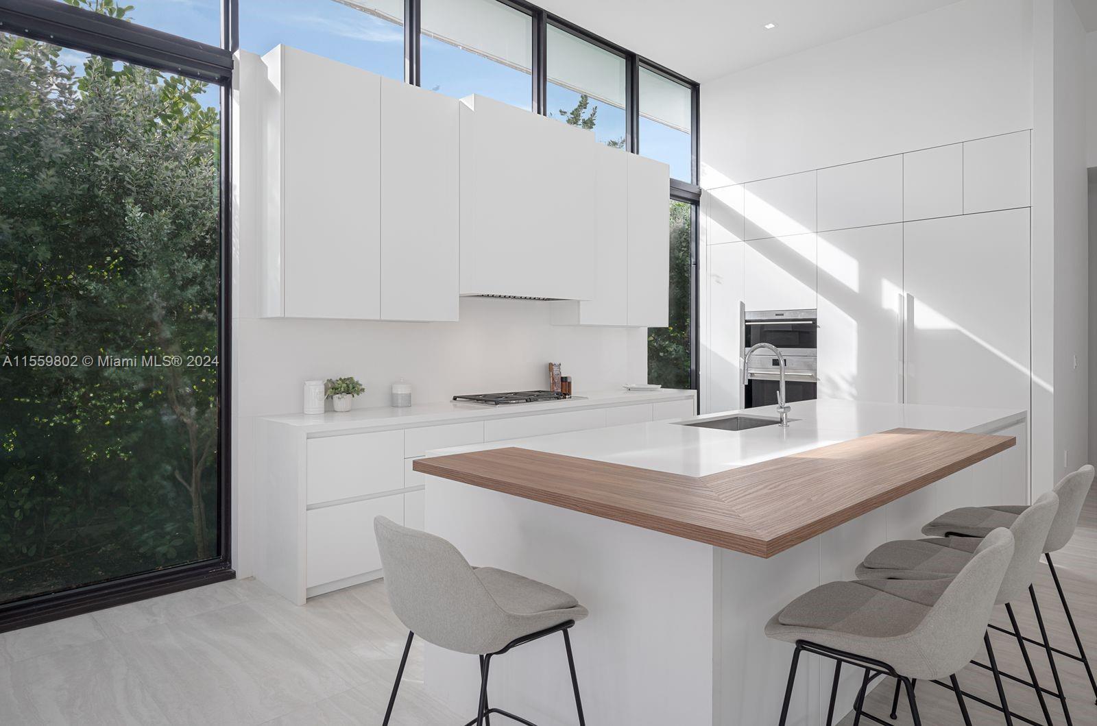 DIPLOMAT GOLF ESTATES ADD - Residential