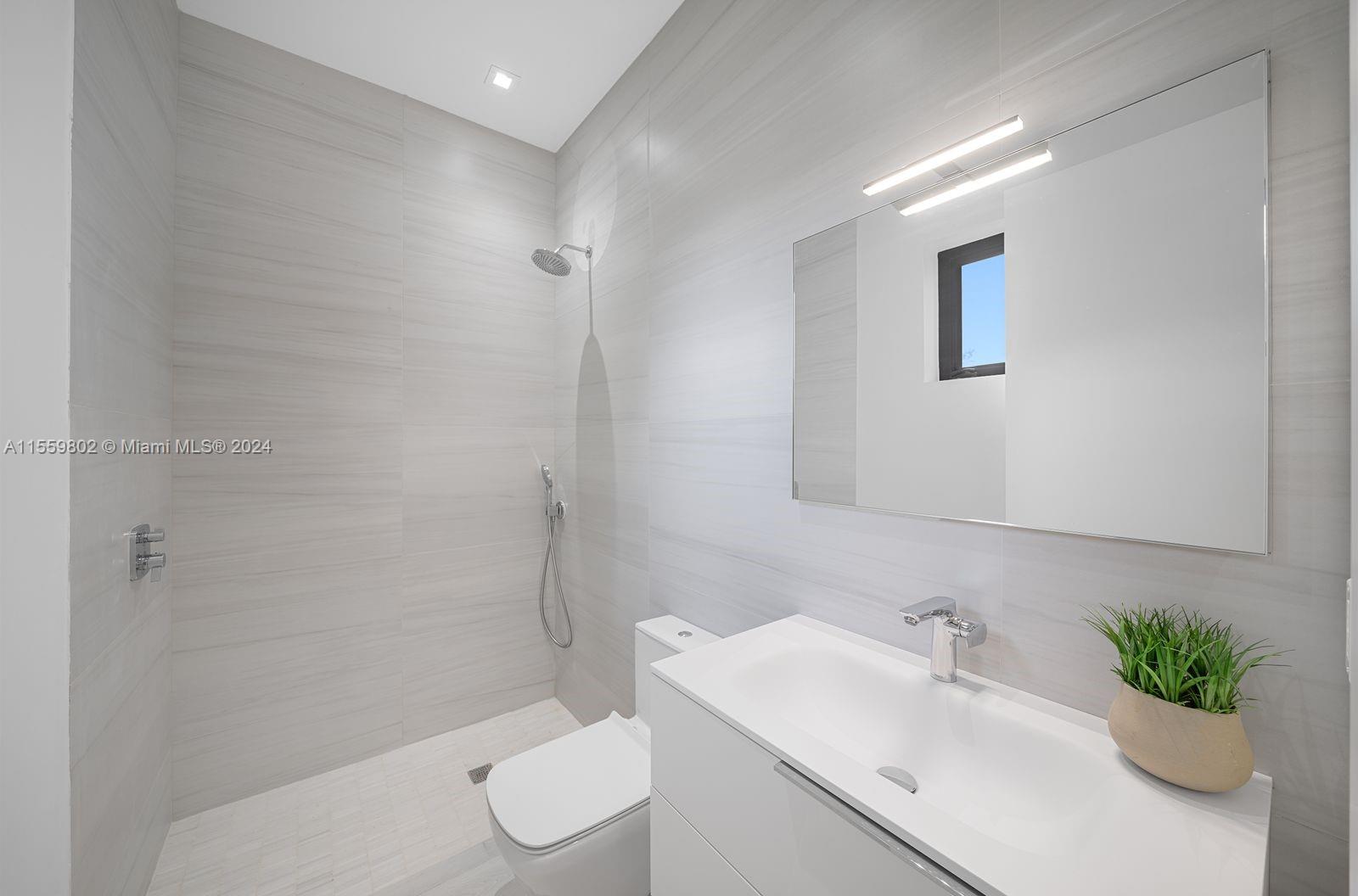 DIPLOMAT GOLF ESTATES ADD - Residential