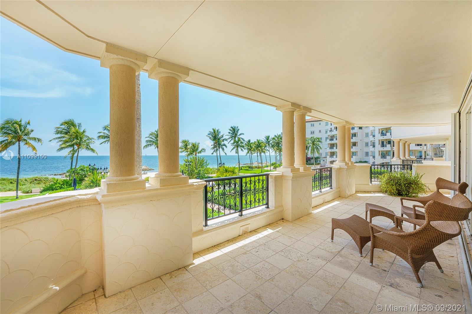 OCEANSIDE FISHER ISL COND - Residential