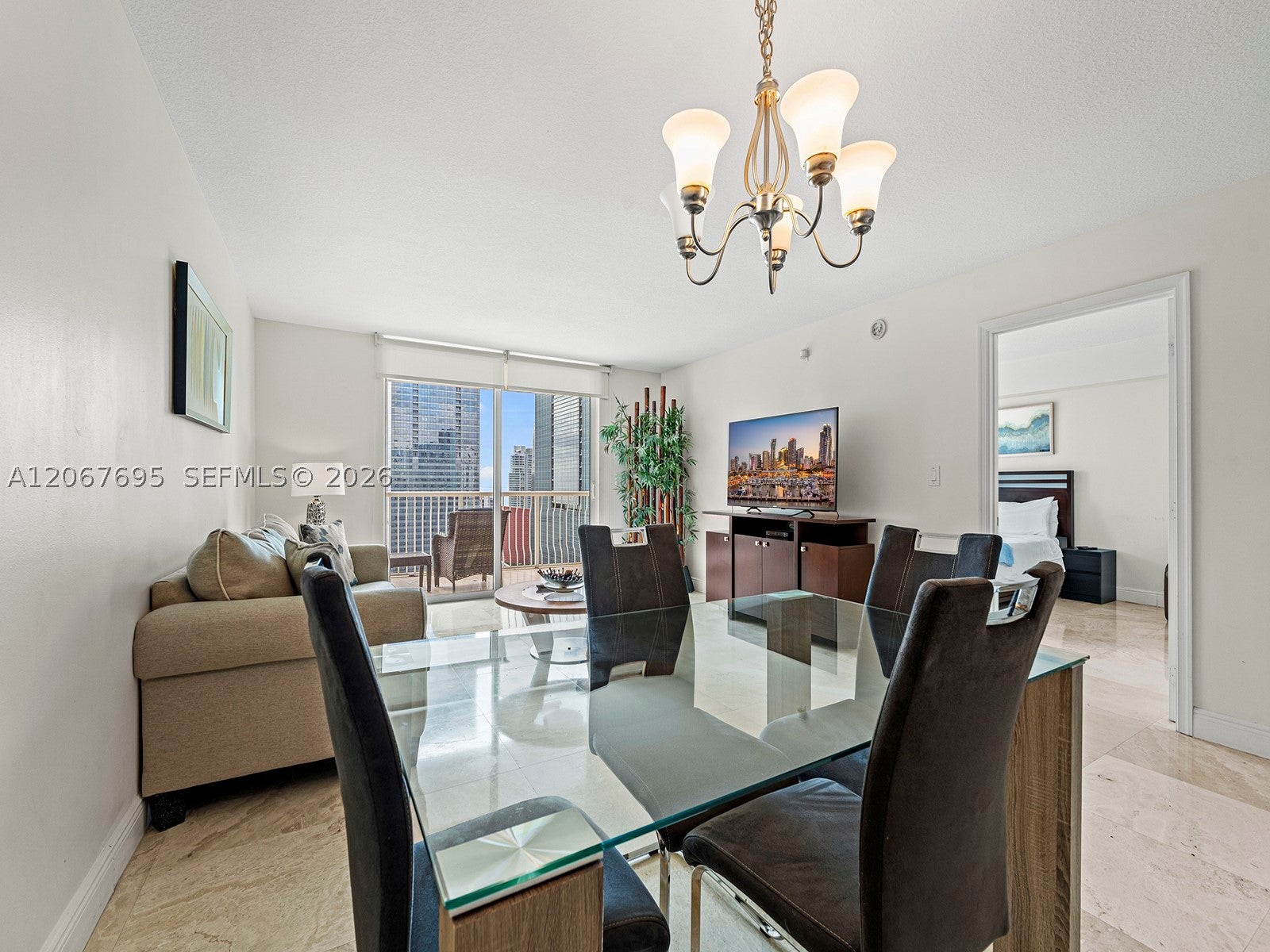 1200 Brickell Bay Dr 4019
