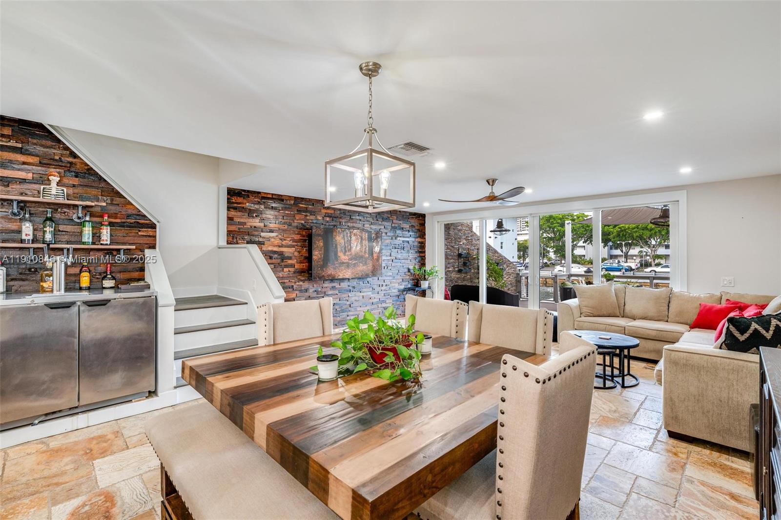 SEAGULL TOWNHOMES CONDO - Residential