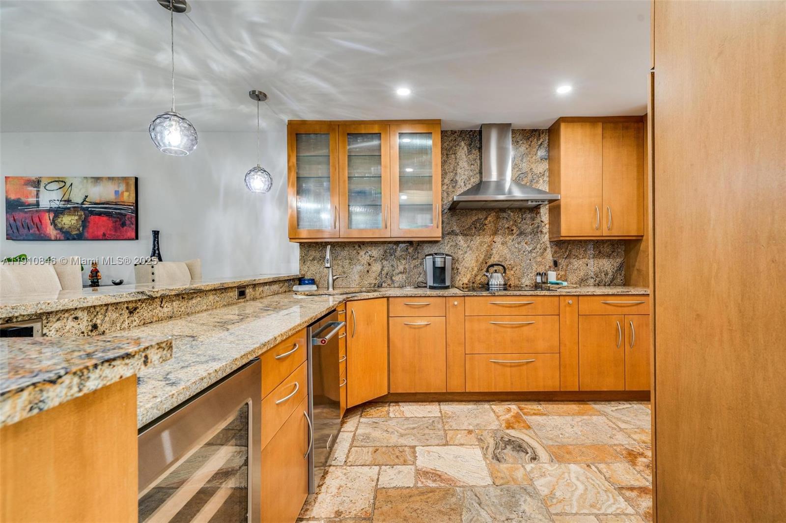 SEAGULL TOWNHOMES CONDO - Residential