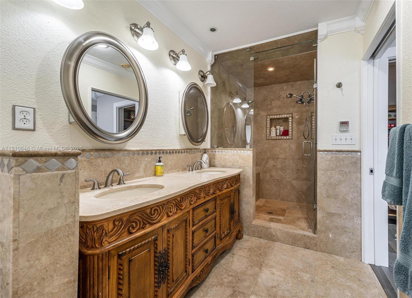 SEAGULL TOWNHOMES CONDO - Residential