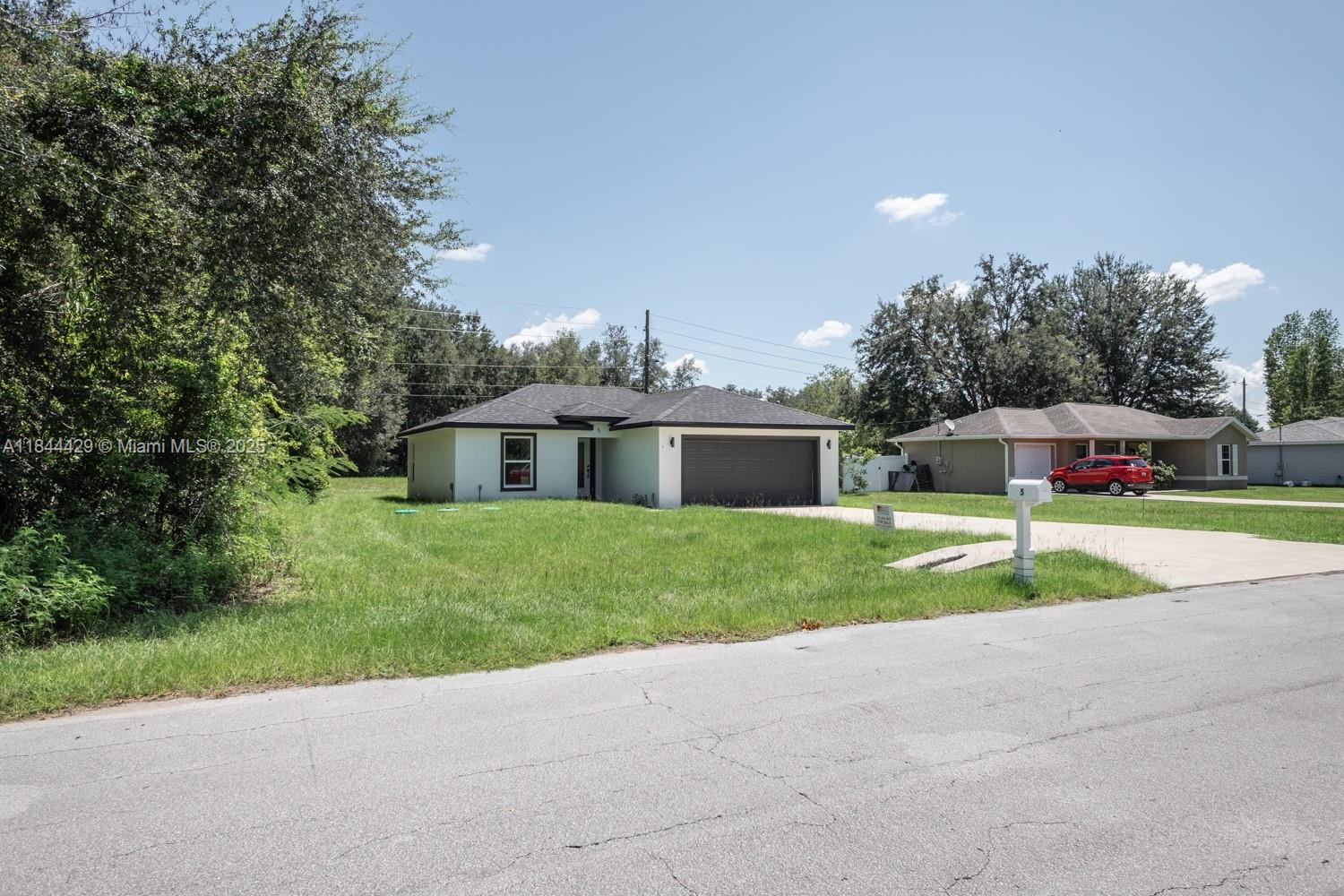 SILVER SPRINGS SHORE - Residential