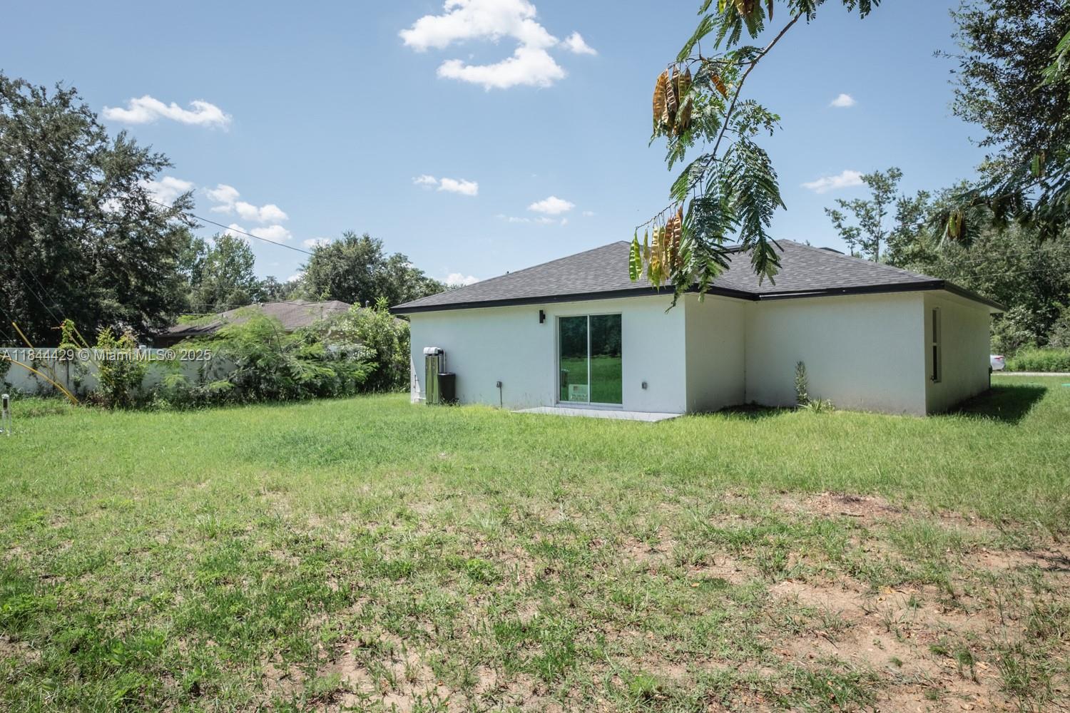 SILVER SPRINGS SHORE - Residential