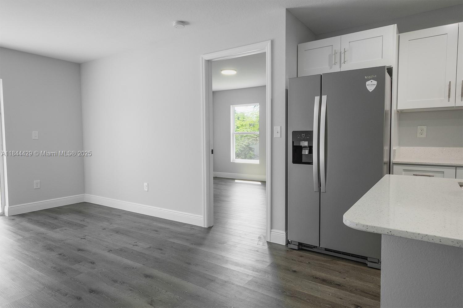 SILVER SPRINGS SHORE - Residential