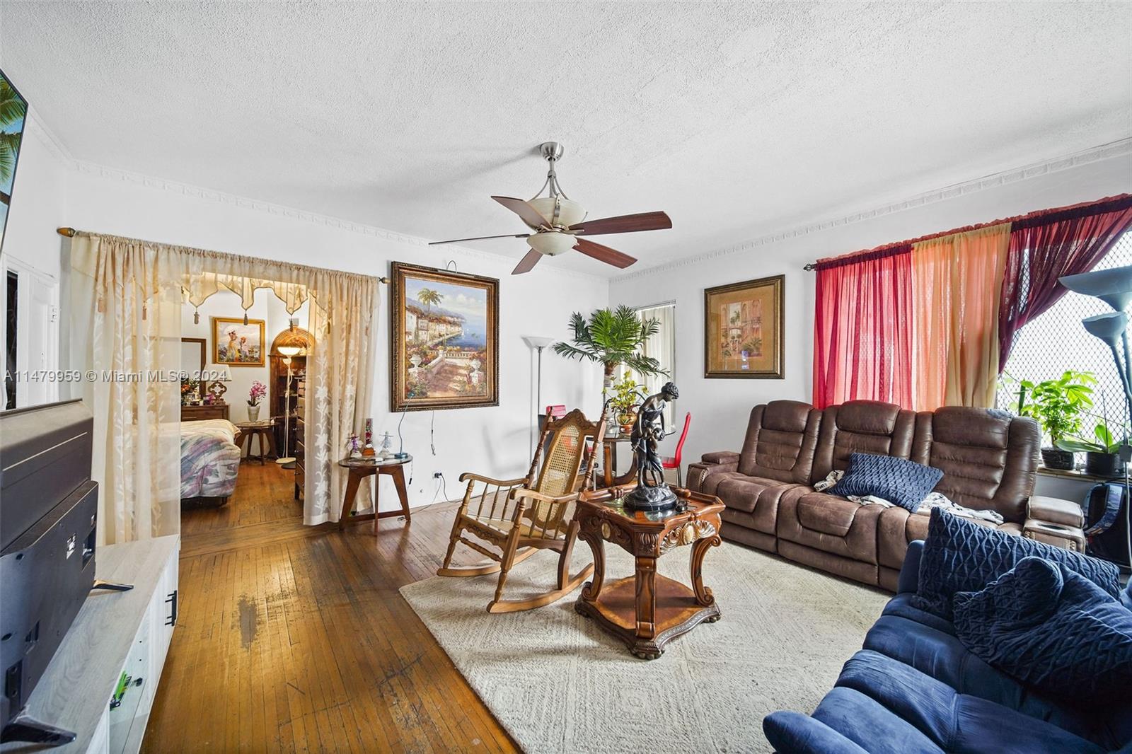 OCEAN BEACH ADDN NO 3 - Residential Income