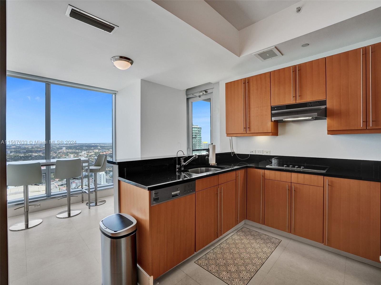 MILLENNIUM TOWER RESIDENC - Residential